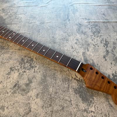 BMC Guitar 5AAAAA FLAME MAPLE Neck Strat® Stratocaster® 22 Fret Roasted With Rosewood Fingerboard Nitro Lacquer 9.5 Radius  STFRM5A #2 image 1