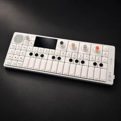 Teenage Engineering OP-1 Field Bundle + 2 Official TE Cases – Excellent image 2