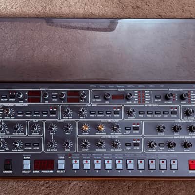 Sequential Prophet-6 Desktop 6-Voice Polyphonic Synthesizer 2018 - 2020 - Black with Wood Sides image 1