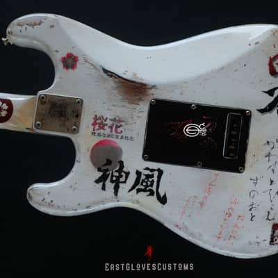Fender Stratocaster Floyd Rose MXY-7 Ohka Cherry Blossom Kamikaze V3 in White Aged Relic (Rare 1of1) image 8