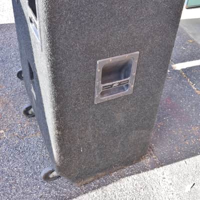 Pair of Peavey DS-1803 3 way with 18” Black Widows image 10