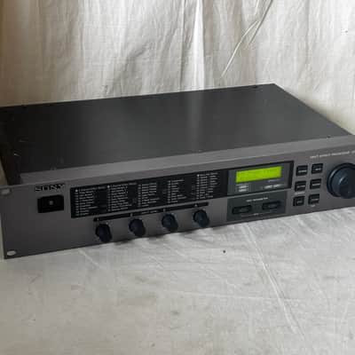 Sony DPS-V55 Multi-Effect Processor | Reverb
