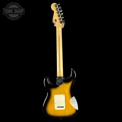 Used 2005 Fender 50th Anniversary Stratocaster 2-Tone Sunburst w/case TSU25274 image 9