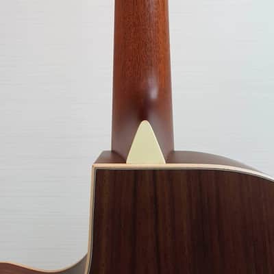 Jean Larrivée LV03 Acoustic Electric Guitar (E.X.) w/Hardcase image 15
