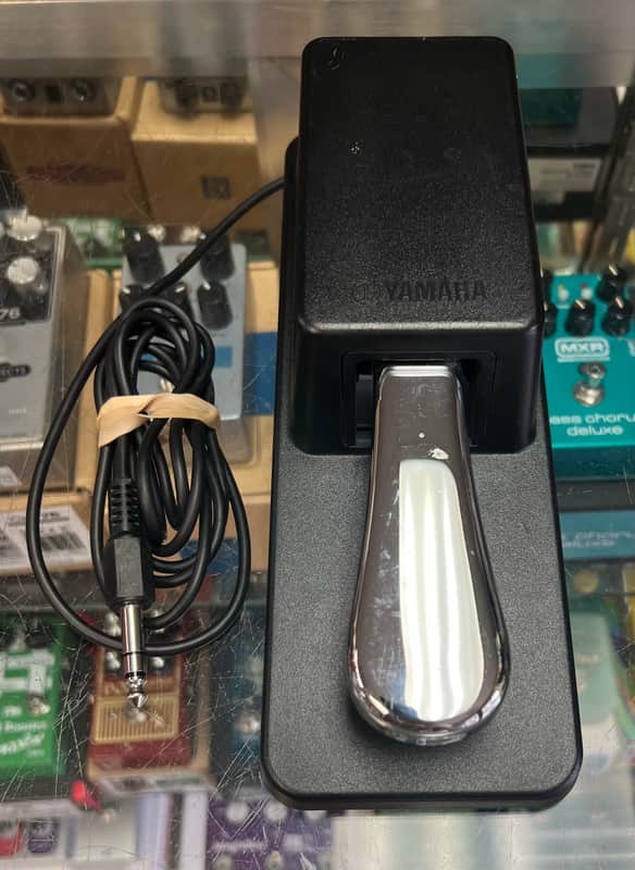Yamaha FC3 Sustain Pedal Compatible with Half-Pedaling image 1