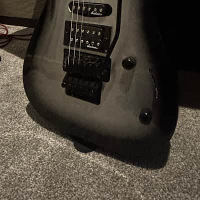 Jackson JS Series JS32Q DKA HT Dinky Archtop with Amaranth Fretboard 2021 - Present - Transparent Black Burst image 2
