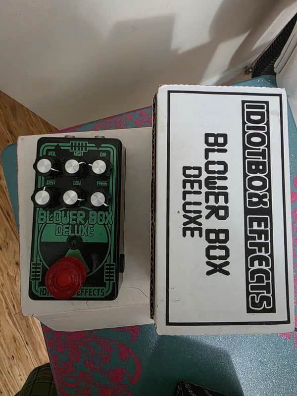 IdiotBox Effects Blower Box Deluxe