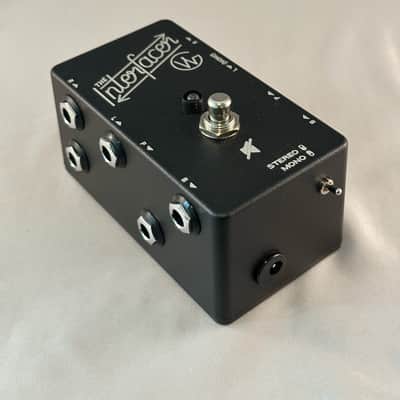 Goodwood Audio The Interfacer with Mono/Stereo Switch 2010s - Black/White image 3