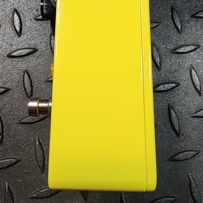 Chase Tone Purple Stardust 1967-1970 Hi-Octave Fuzz - Yellow image 3