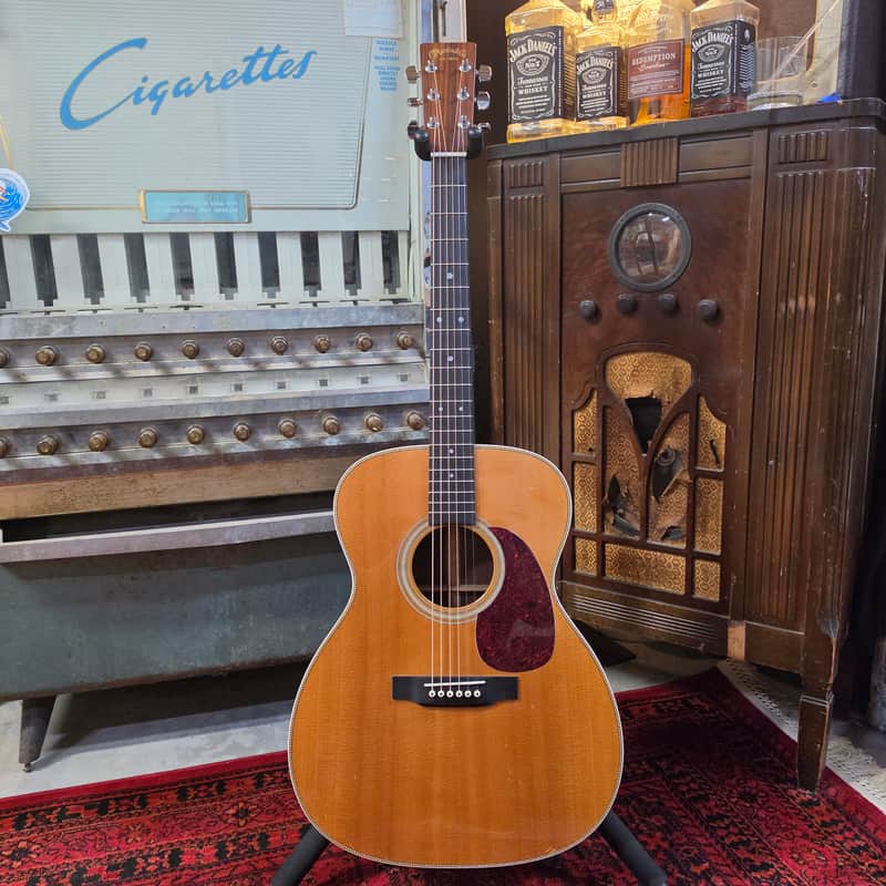 1999 Martin OOOO-28H Natural