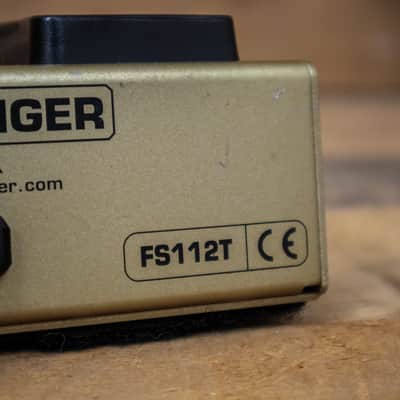 Behringer FS112T Dual Footswitch Bass Amp Switch FS 112T 112 TU283359 image 3