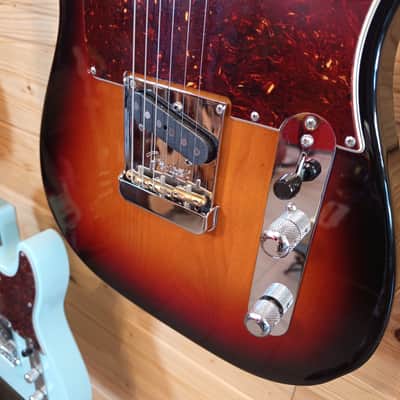 FENDER American Professional II Telecaster RW - Sunburst image 5