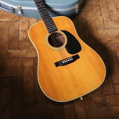 Very Good Player! Martin D-28 Mid 70's + 'Steal Me' Case image 2