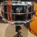 Ludwig Hammered Black Beauty 6.5x14" 10-Lug Brass Snare Drum - Black Nickel-Plated