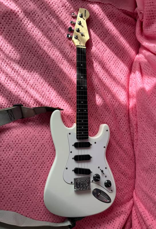 Eastwood Model S Mandola image 1