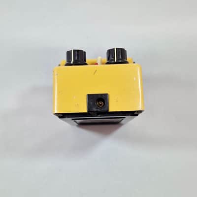 Boss TW-1 T Wah (Black Label) 1980 - Yellow image 4