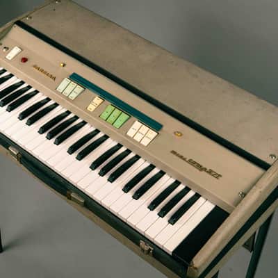 Farfisa Mini Compact 37-Key Organ 1964 - 1968 - Gray with White-Black Keys image 3