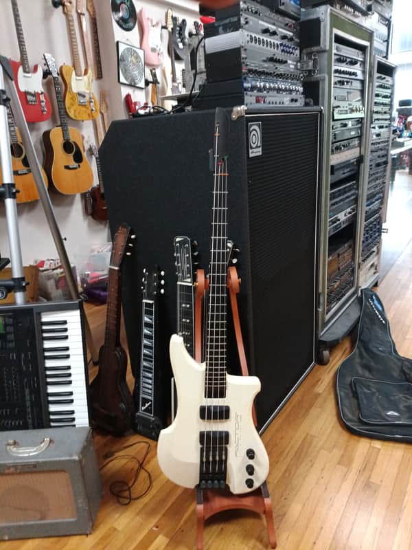 Kubicki X Factor 4 String Bass 1985 - White (1st one sold #24)