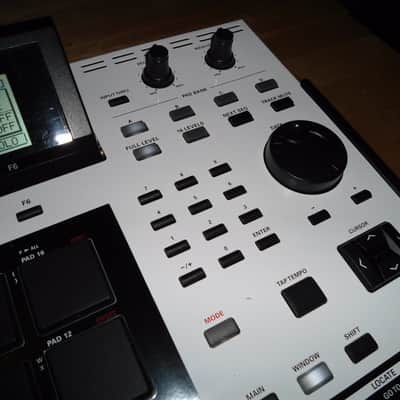 Custom Akai MPC 2500LE #213 80GB HDD DVD/CD Drive "Black & White" FULLY SERVICED image 4