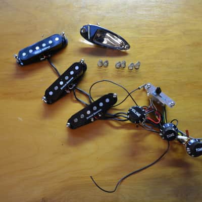 Duncan Designed SC-101 Strat Pickups, Pre-wired Stratocaster Pickups + Extras image 1