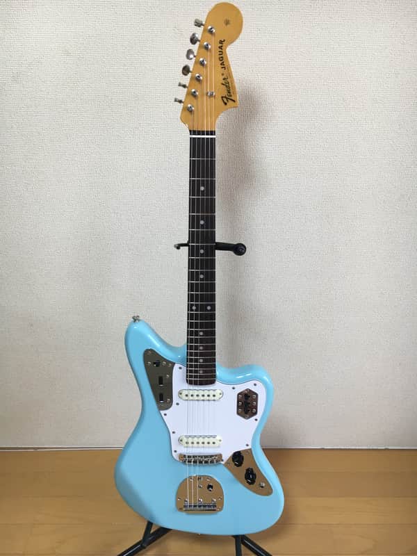 NEW!!! Fender Traditional 60s Jaguar Daphne Blue Made in Japan