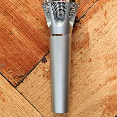 With demo video: Vintage Sennheiser MD416 dynamic vocal mic