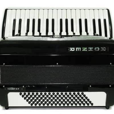 Hohner Favorit IV P Vintage Piano Accordion made in Germany, Original Keyboard Accordian, incl. Straps and Hard Case, 2659 image 3