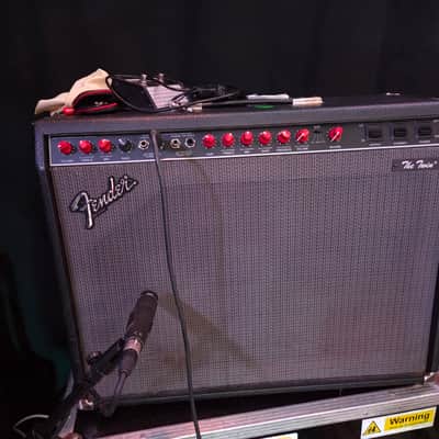 Fender The Twin 2-Channel 100-Watt 2x12" Guitar Combo 1987 - 1994 - Black image 2