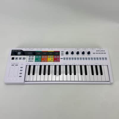 Arturia KeyStep Pro Controller and Sequencer - ( SNR-0678 )