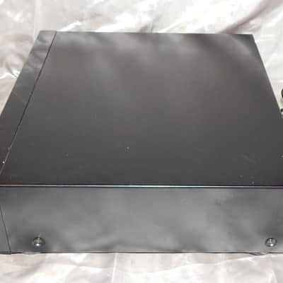 Sony CDP-C545 5 DISC Cd player with optical digital output image 2