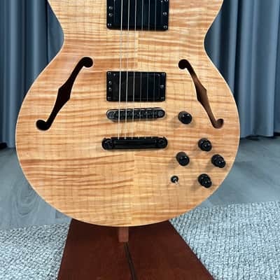 Carvin SH-575 Flame Maple image 1