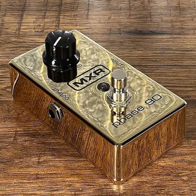 Dunlop MXR M101GLD 50th Anniversary Phase 90 Gold Guitar Effect Pedal image 3