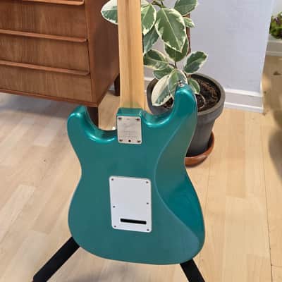 Fender 40th Anniversary American Standard Stratocaster 1993-1994 RARE Custom Color Limited Special Edition FSR CARIBBEAN MIST Time Capsule CASE QUEEN Aqua Marine Ocean Blue Green Turqoise USA Strat Vintage 90s Guitar image 9