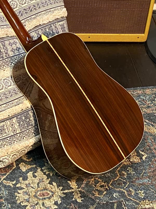 Yamaki YW-20 Square Shoulder Dreadnought Acoustic - Natural Finish