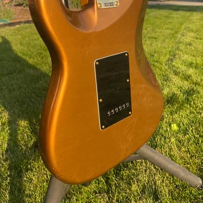 Fender Bruno Mars Signature Stratocaster 2023 - Mars Mocha image 12