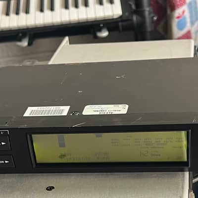 Alesis S4 Plus QuadraSynth