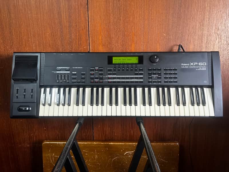Roland XP-60 音楽ワークステーション 004638.jpg