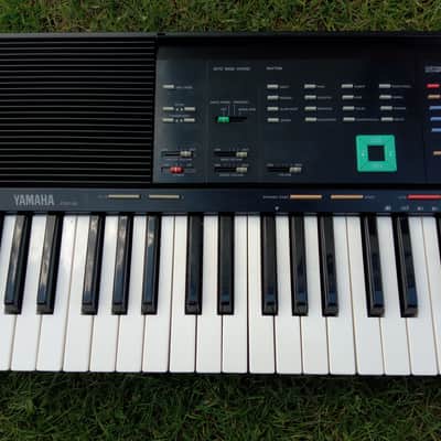 Yamaha PSR-80 1980s black image 2