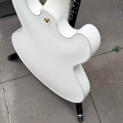 Gibson Gibson Custom Shop 1959 ES-355 Reissue Made 2 Measure VOS Alpine White VOS 2024 - Alpine White image 13