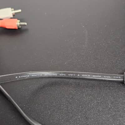 TEAC PD-D2700 5-Disc Compact Disc Player – 2000 – With RCA Cable image 11