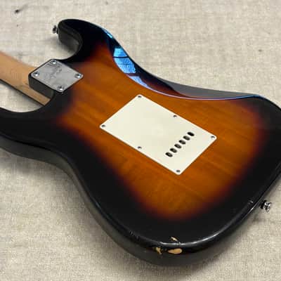2007 Squier Stratocaster Bullet Strat Brown Sunburst Tremolo Rosewood Fretboard image 15