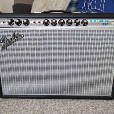 Fender '68 Custom Deluxe Reverb 2-Channel 22-Watt 1x12" Guitar Combo 2013 - Present - Black image 6