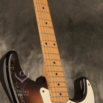 original 1957 Fender Stratocaster Sunburst w/orig. tweed case image 8