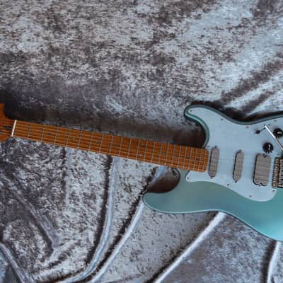 Build to Order GB Liuteria Traditional Strato Vegatrem pearl grey/green image 3
