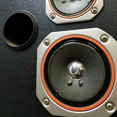 Vintage Fisher DS-816 Bookshelf Stereo Speakers (Pair) image 4