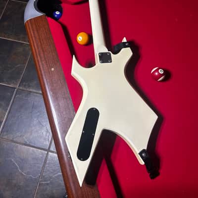 B.C. Rich Warlock 1985 - Cream White image 7