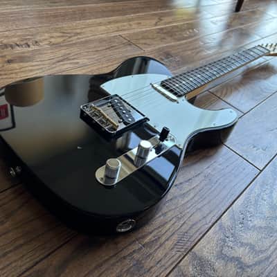 2021 Fender MIJ Hybrid II Telecaster with Rosewood Fretboard - Black image 4