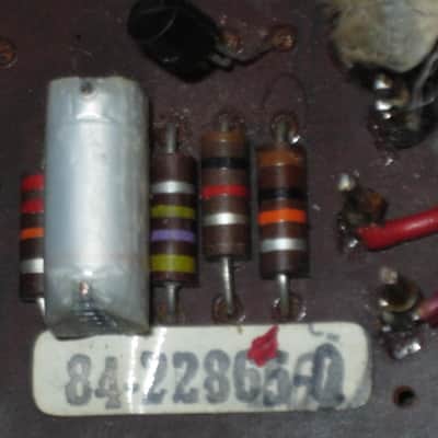 used vintage 1970s (Ser # 1972574) Thomas Organ Cry-Baby Wah, model 95-910511, has orig TDK 5103, + battery (pot is NOT scratchy, works fine) battery clip was repaired, original foam padding for battery compartment area replaced, + extra rubber feet image 5
