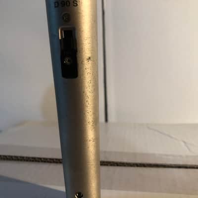 AKG D-90s image 5