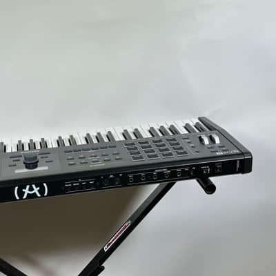 Arturia Keylab 61 MkII MIDI Controller Keyboard image 11
